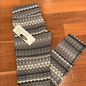 Alo Yoga Airbrust Leggings NWT